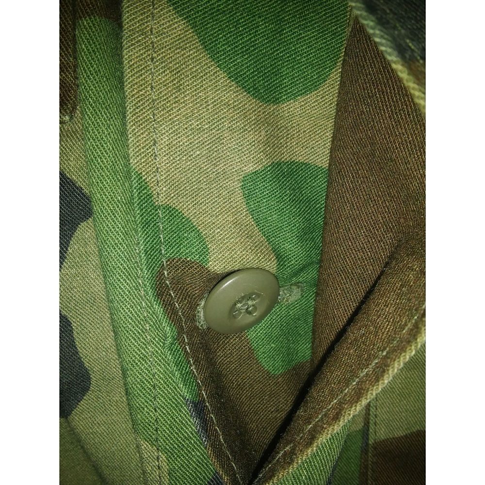 Authentic Army Coat - Picture 3 of 8